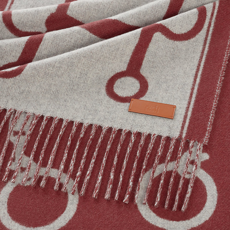 Hermès マフラー モール　グレー/ホワイト マフラー 《モール》 - グレー | Hermès - エルメス-公式サイト